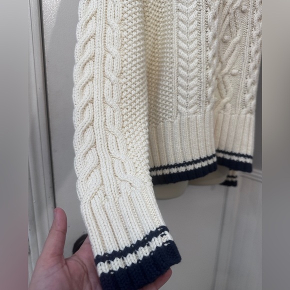 Vineyard Vines M Women’s Tipped Fisherman Mock Neck Sweater Cream Cable Knit - Picture 5 of 12